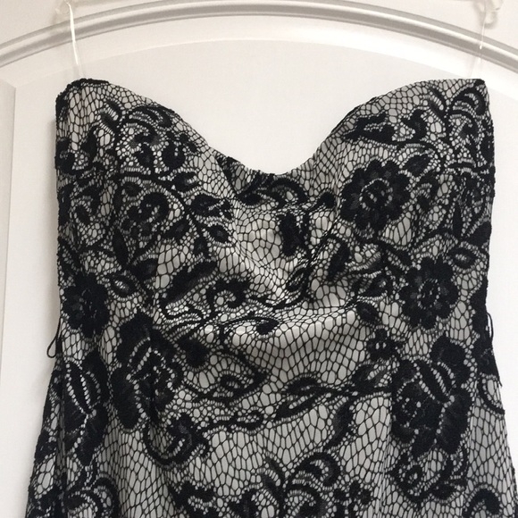 NWOT Beautiful Black and Silver Strapless Gown! - Picture 2 of 4